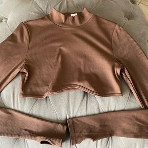 H&M l/s mock-neck crop top